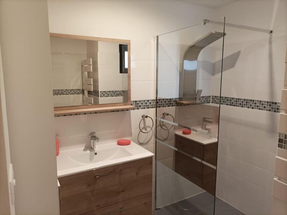 Appartement Caraman מראה חיצוני תמונה