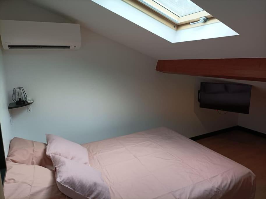 Appartement Caraman מראה חיצוני תמונה