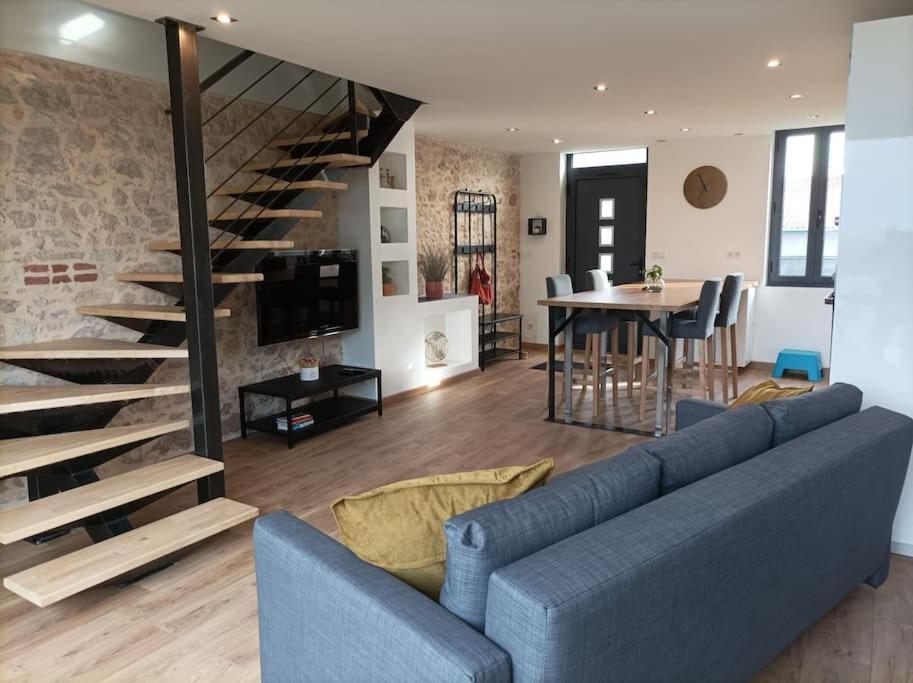 Appartement Caraman מראה חיצוני תמונה